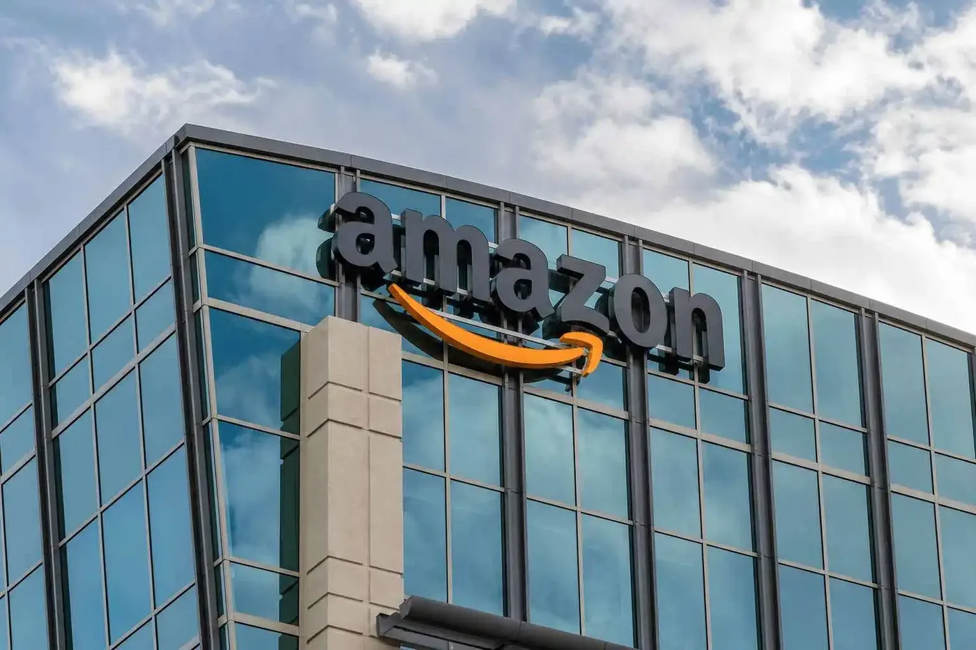 Amazon Faces Prime Day as AI Worries Hit Tech Stocks