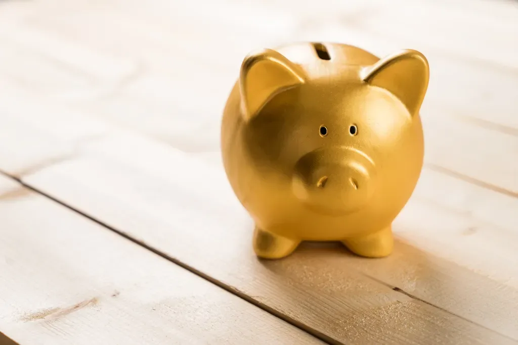 Should You Buy Gold as It Tops $4,000? Here’s What the Experts Say