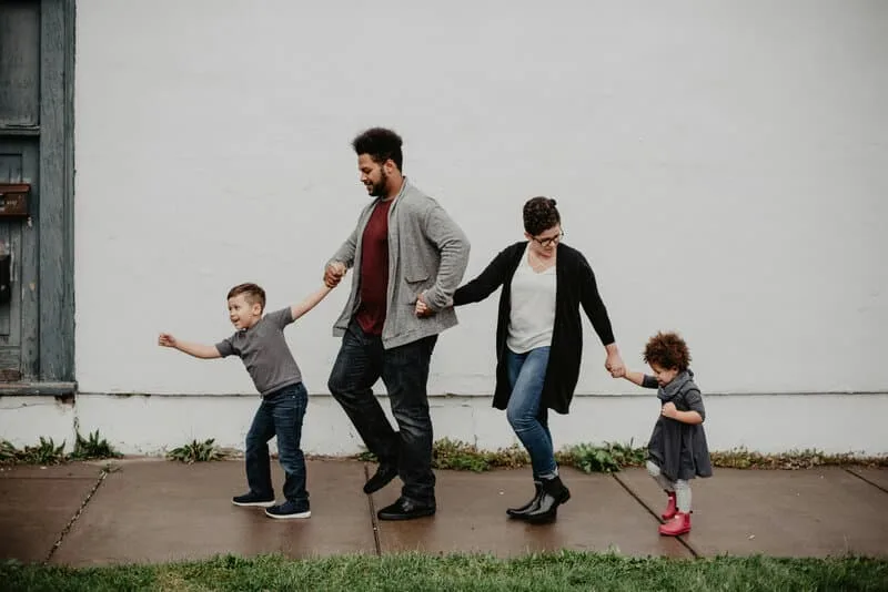 Univision US: National Parents’ Day: Cómo ser el ejemplo que tus hijos necesitan