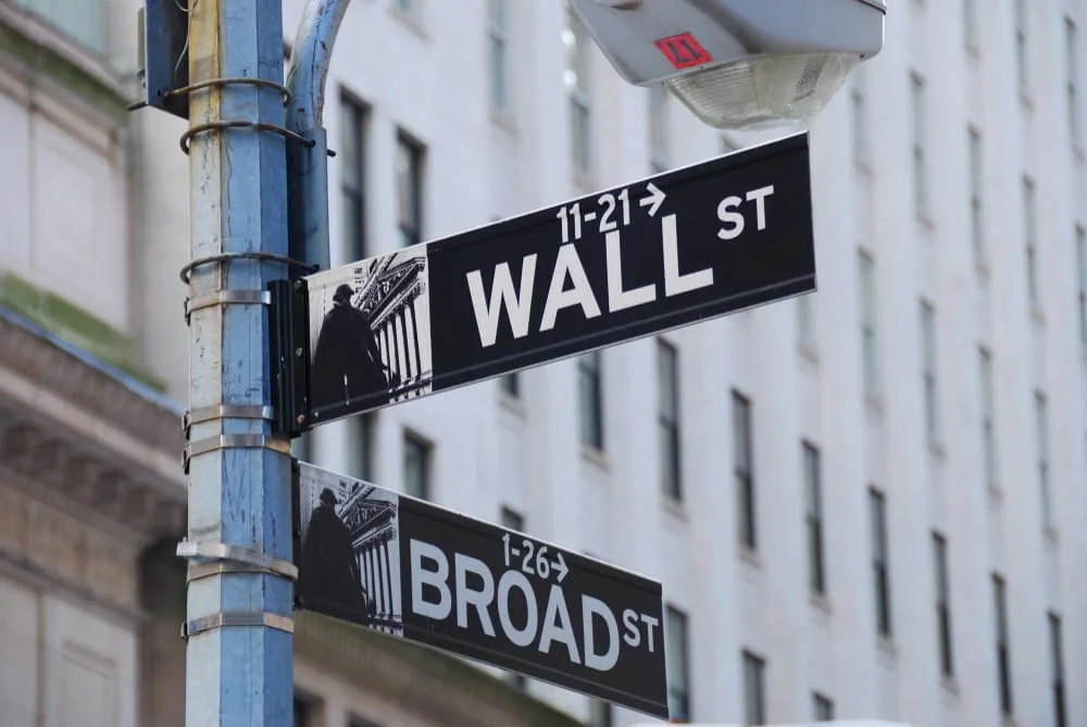 Wall Street braces for NYC mayoral vote; Democrat wins in Virginia offers day’s first insight